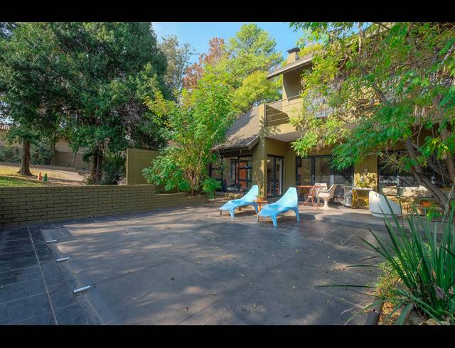 4 BEDROOM HOUSE TO LET IN WENDYWOOD